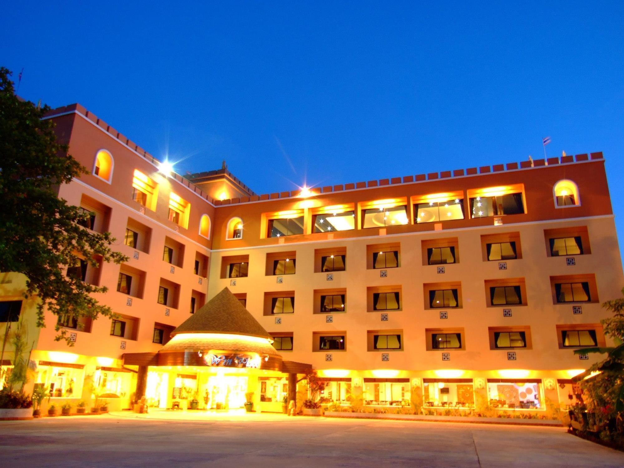 Win Place Hotel Chiang Mai Exterior photo