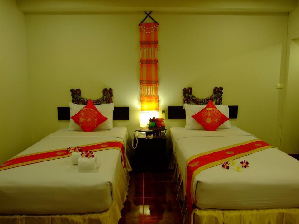 Win Place Hotel Chiang Mai Exterior photo