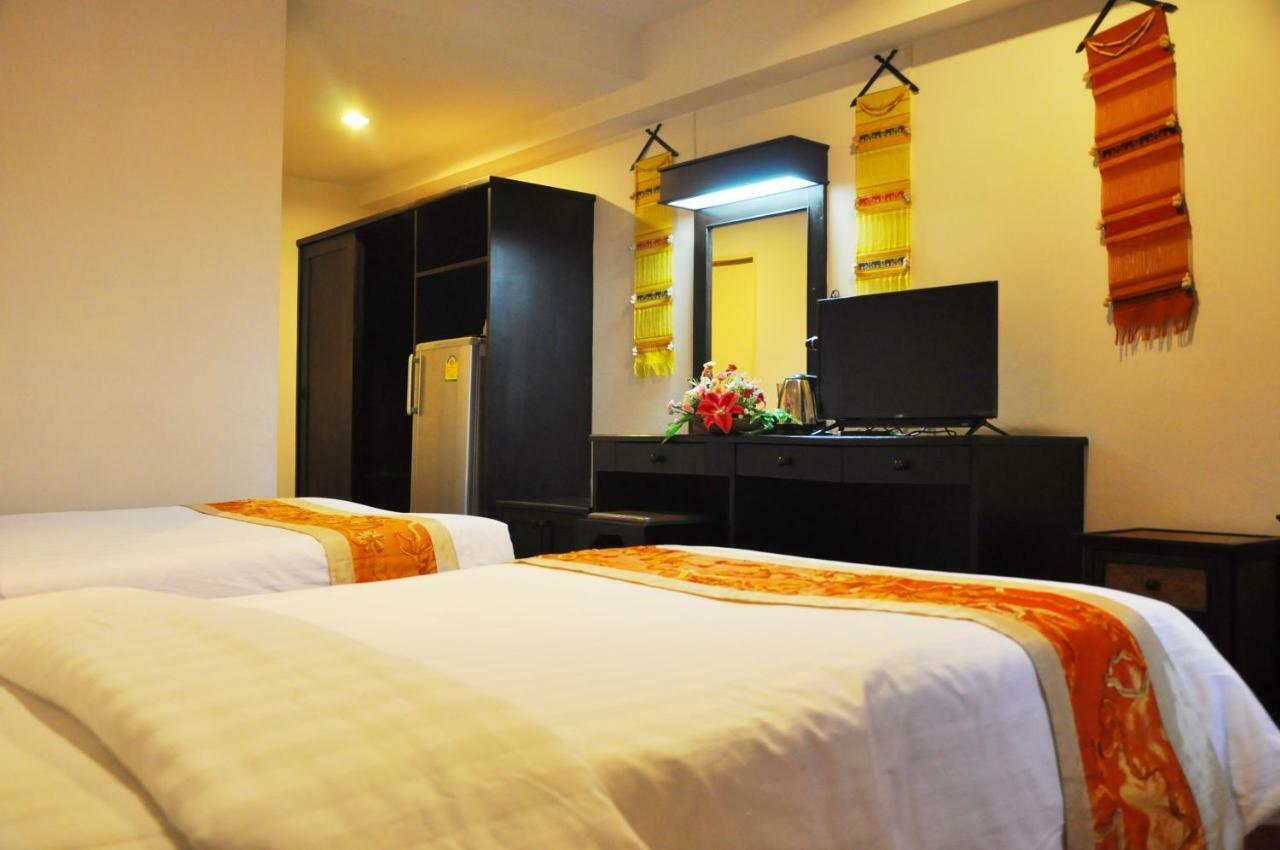 Win Place Hotel Chiang Mai Exterior photo