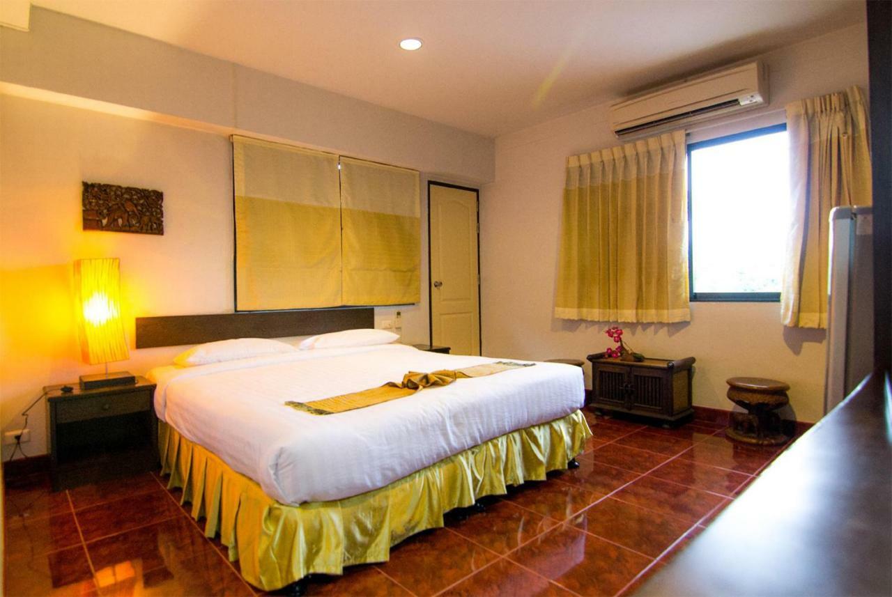 Win Place Hotel Chiang Mai Exterior photo